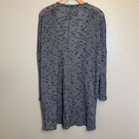 Bundle Forever 21 And American Eagle Tops - Picture 4 of 11